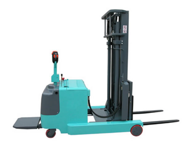 YLBF057  前移式全電動(dòng)堆高機(jī)