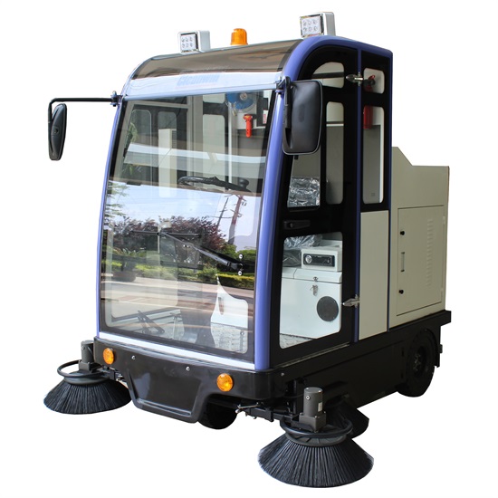 YLBA323駕駛式掃地機